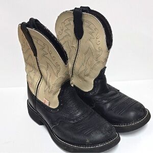 Ariat Fatbaby Western Boots Black Tan Leather.  Woman's size 9.5 Runs Small